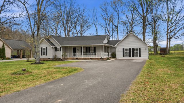 203 Marks Ave, Tullahoma, TN 37388