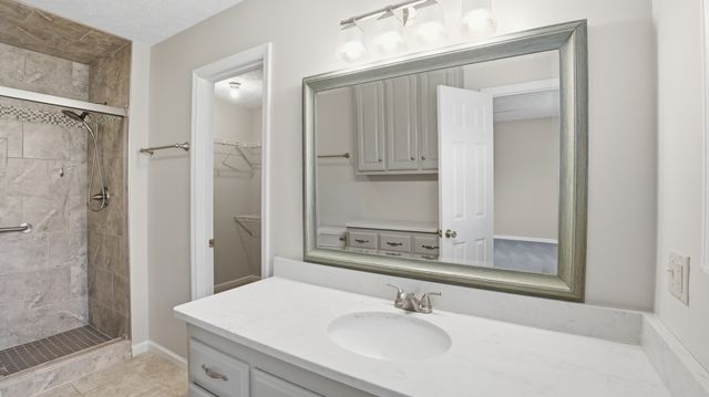 203 Marks Ave, Tullahoma, TN 37388