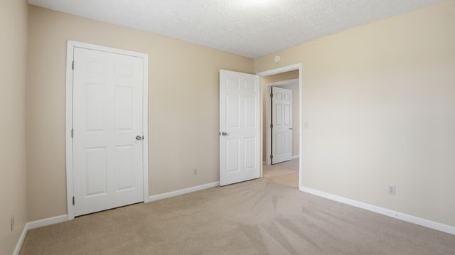 203 Marks Ave, Tullahoma, TN 37388