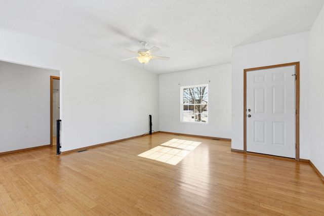 1901 E Overland Drive, Ozark, MO 65721