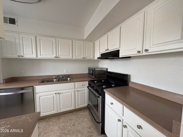 7141 N 16th Street 212, Phoenix, AZ 85020