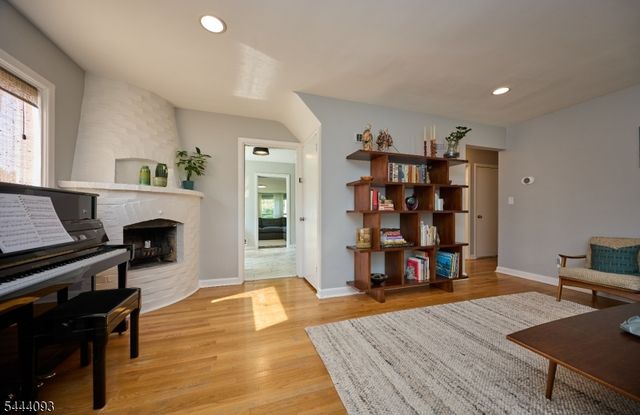 745 Mclaughlin Pl, City Of Orange Twp., NJ 07050