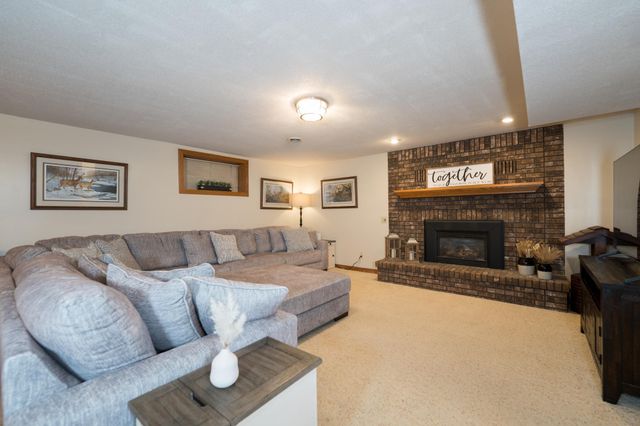 1501 Grover Road, Eau Claire, WI 54701