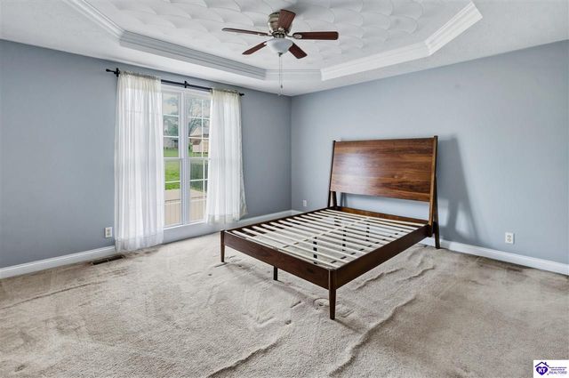 3411 E Hebron Lane, Shepherdsville, KY 40165