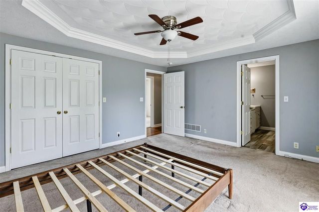 3411 E Hebron Lane, Shepherdsville, KY 40165