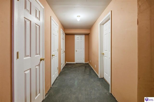 3411 E Hebron Lane, Shepherdsville, KY 40165