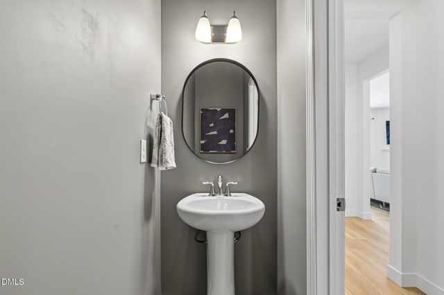 618 Metro Station, Apex, NC 27502