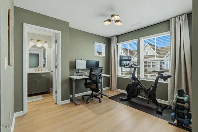 618 Metro Station, Apex, NC 27502