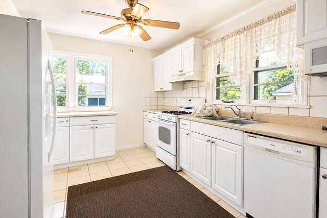 1067 Wentworth Avenue, Calumet City, IL 60409
