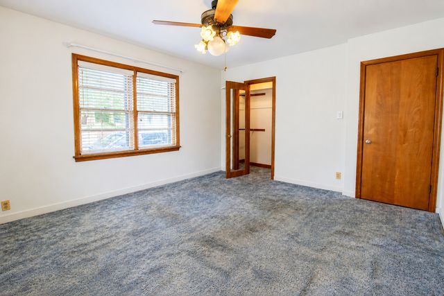 1067 Wentworth Avenue, Calumet City, IL 60409