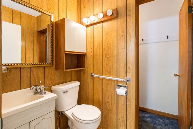 1067 Wentworth Avenue, Calumet City, IL 60409