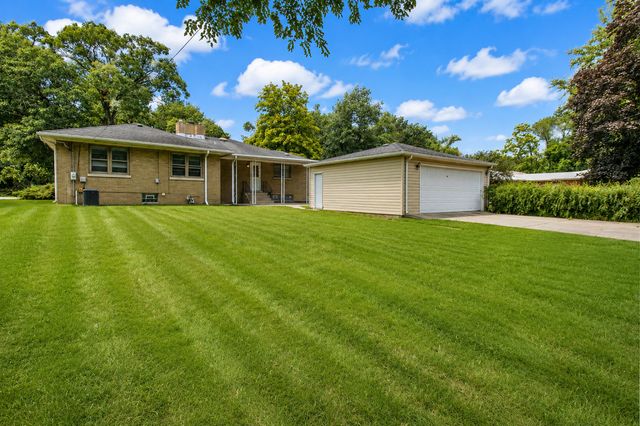 1067 Wentworth Avenue, Calumet City, IL 60409
