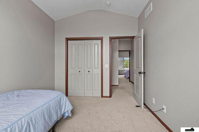 7537 S 79th Street, Lincoln, NE 68516