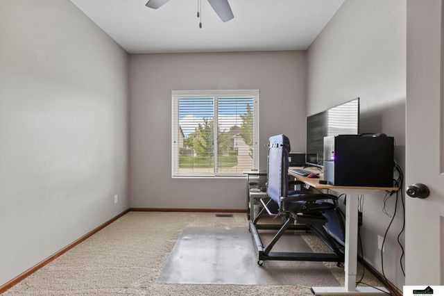 7537 S 79th Street, Lincoln, NE 68516