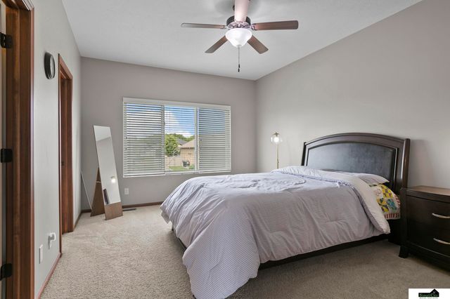 7537 S 79th Street, Lincoln, NE 68516