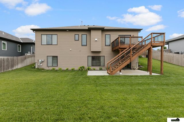 7537 S 79th Street, Lincoln, NE 68516