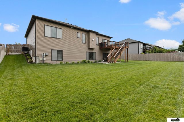 7537 S 79th Street, Lincoln, NE 68516