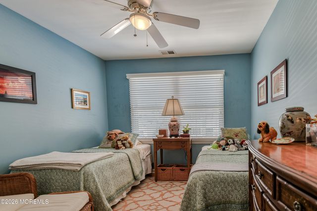 809 Wall Road, Spring Lake Heights, NJ 07762