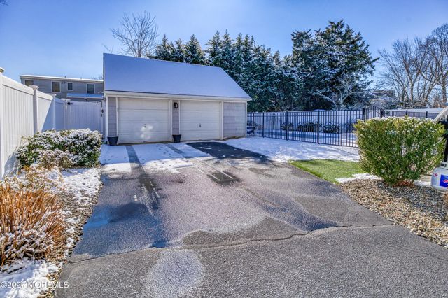 809 Wall Road, Spring Lake Heights, NJ 07762