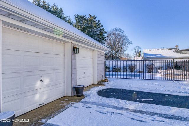 809 Wall Road, Spring Lake Heights, NJ 07762