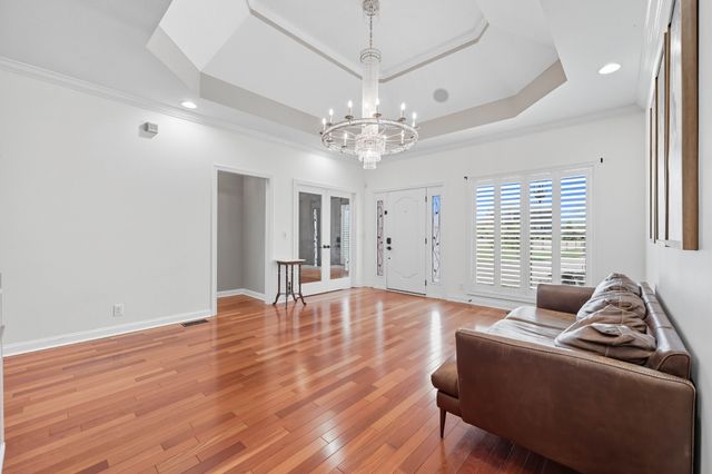 129 Roanoke Station Cir, Clarksville, TN 37043