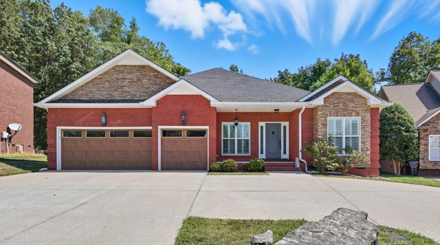 129 Roanoke Station Cir, Clarksville, TN 37043