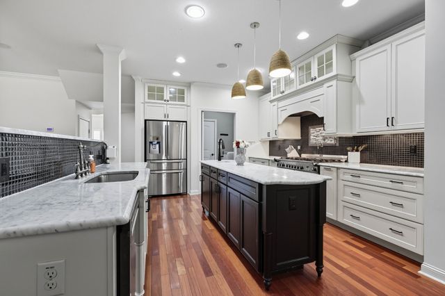 129 Roanoke Station Cir, Clarksville, TN 37043