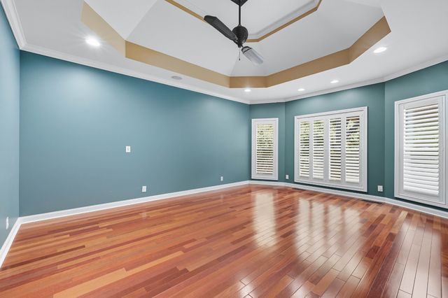 129 Roanoke Station Cir, Clarksville, TN 37043