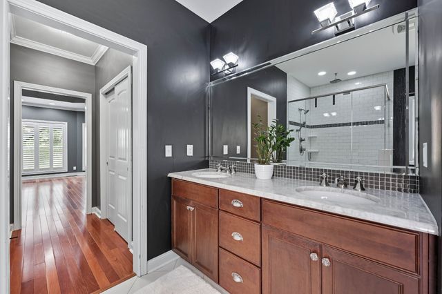 129 Roanoke Station Cir, Clarksville, TN 37043