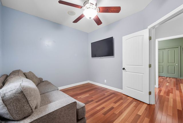 129 Roanoke Station Cir, Clarksville, TN 37043