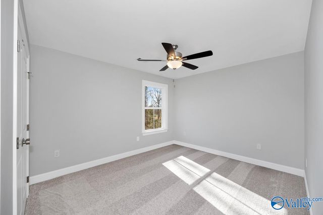 6554 Oak Meadow Drive, Owens Cross Roads, AL 35763