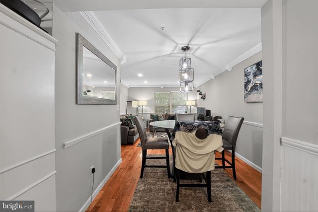 7102 FLAG HARBOR DR, District Heights, MD 20747