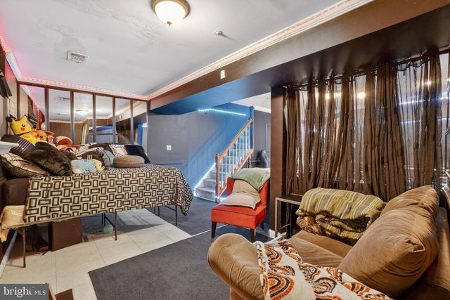 7102 FLAG HARBOR DR, District Heights, MD 20747