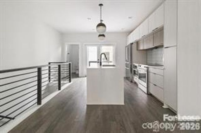 1212 Minter Place, Charlotte, NC 28203