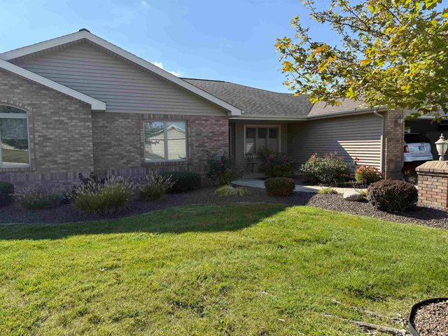 120 Hahnemann Court, Berne, IN 46711