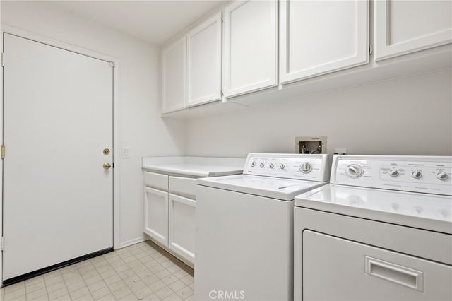 2 Via Empanada, Rancho Santa Margarita, CA 92688