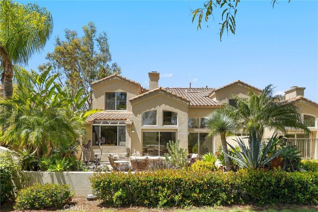 2 Via Empanada, Rancho Santa Margarita, CA 92688
