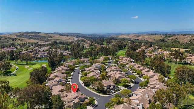 2 Via Empanada, Rancho Santa Margarita, CA 92688