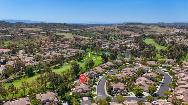 2 Via Empanada, Rancho Santa Margarita, CA 92688