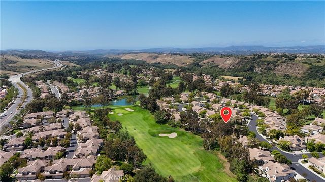 2 Via Empanada, Rancho Santa Margarita, CA 92688