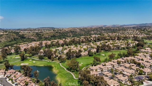 2 Via Empanada, Rancho Santa Margarita, CA 92688