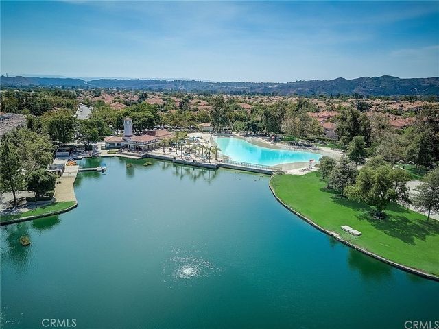 2 Via Empanada, Rancho Santa Margarita, CA 92688