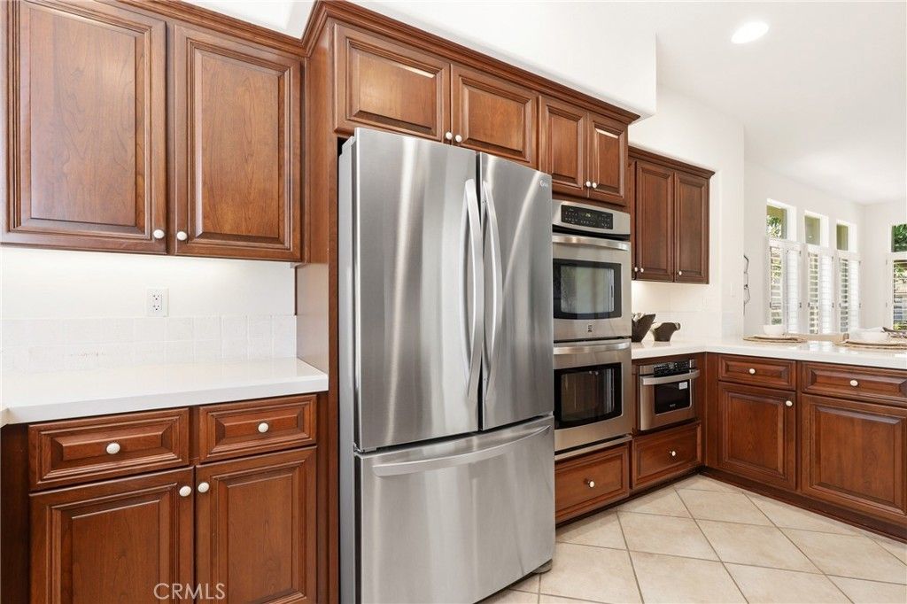 Image 14 of property listing at 2 Via Empanada, Rancho Santa Margarita, CA 92688