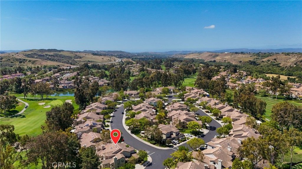 Image 34 of property listing at 2 Via Empanada, Rancho Santa Margarita, CA 92688