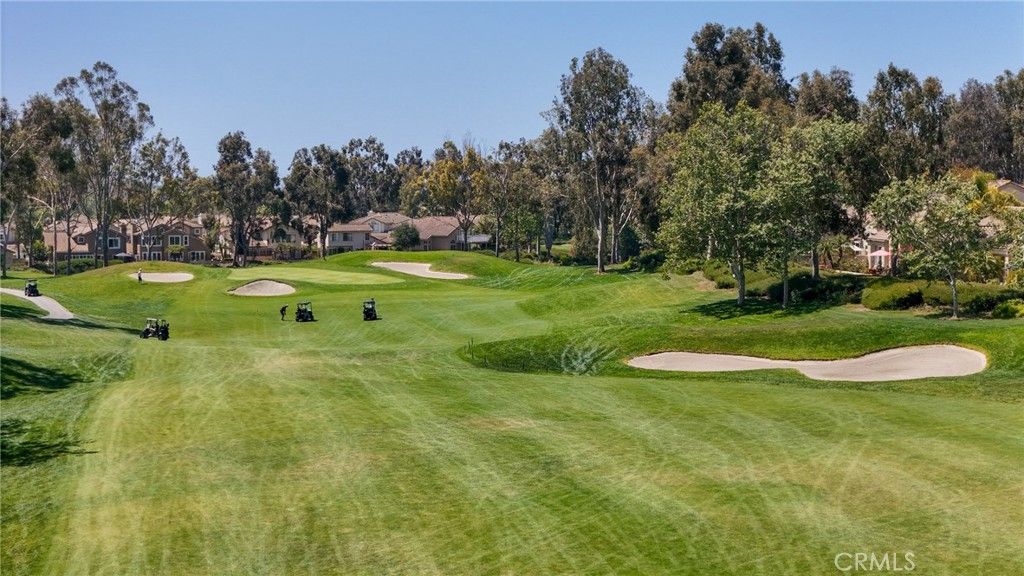 Image 42 of property listing at 2 Via Empanada, Rancho Santa Margarita, CA 92688
