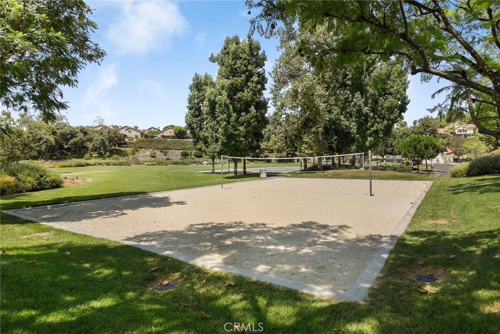 Image 47 of property listing at 2 Via Empanada, Rancho Santa Margarita, CA 92688