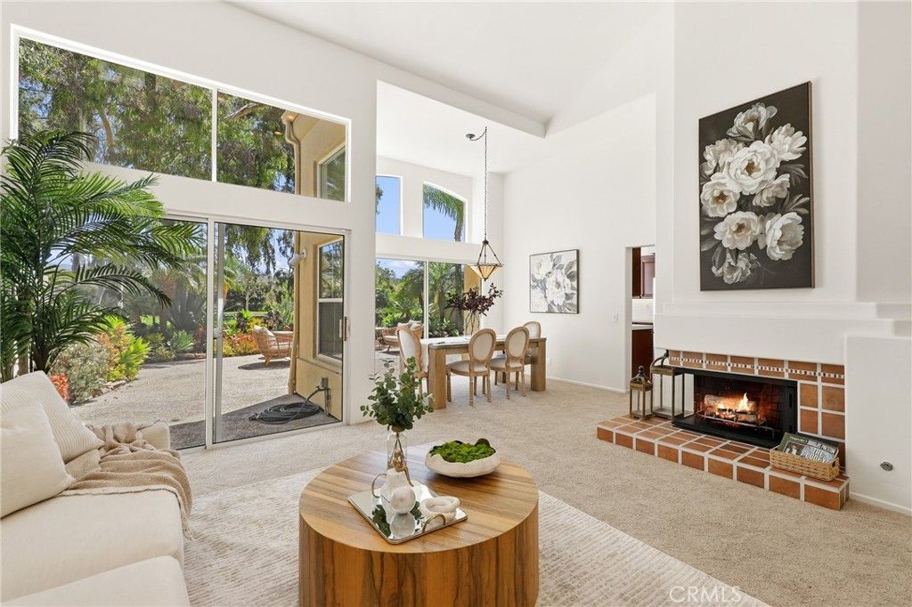 Image 6 of property listing at 2 Via Empanada, Rancho Santa Margarita, CA 92688