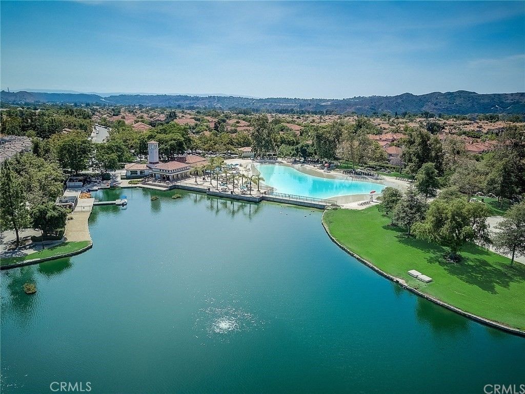Image 60 of property listing at 2 Via Empanada, Rancho Santa Margarita, CA 92688