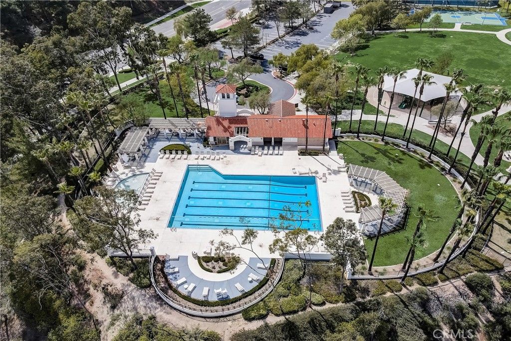 Image 65 of property listing at 2 Via Empanada, Rancho Santa Margarita, CA 92688