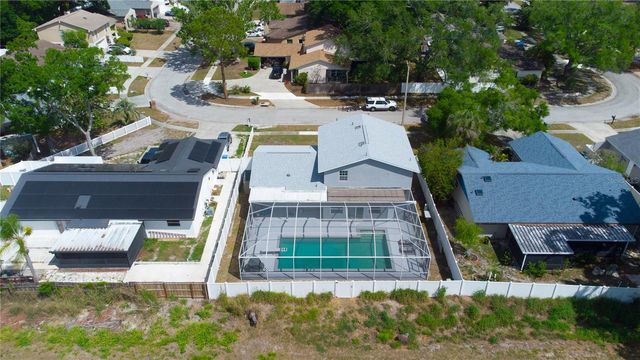 7018 OAKVIEW CIRCLE, Tampa, FL 33634